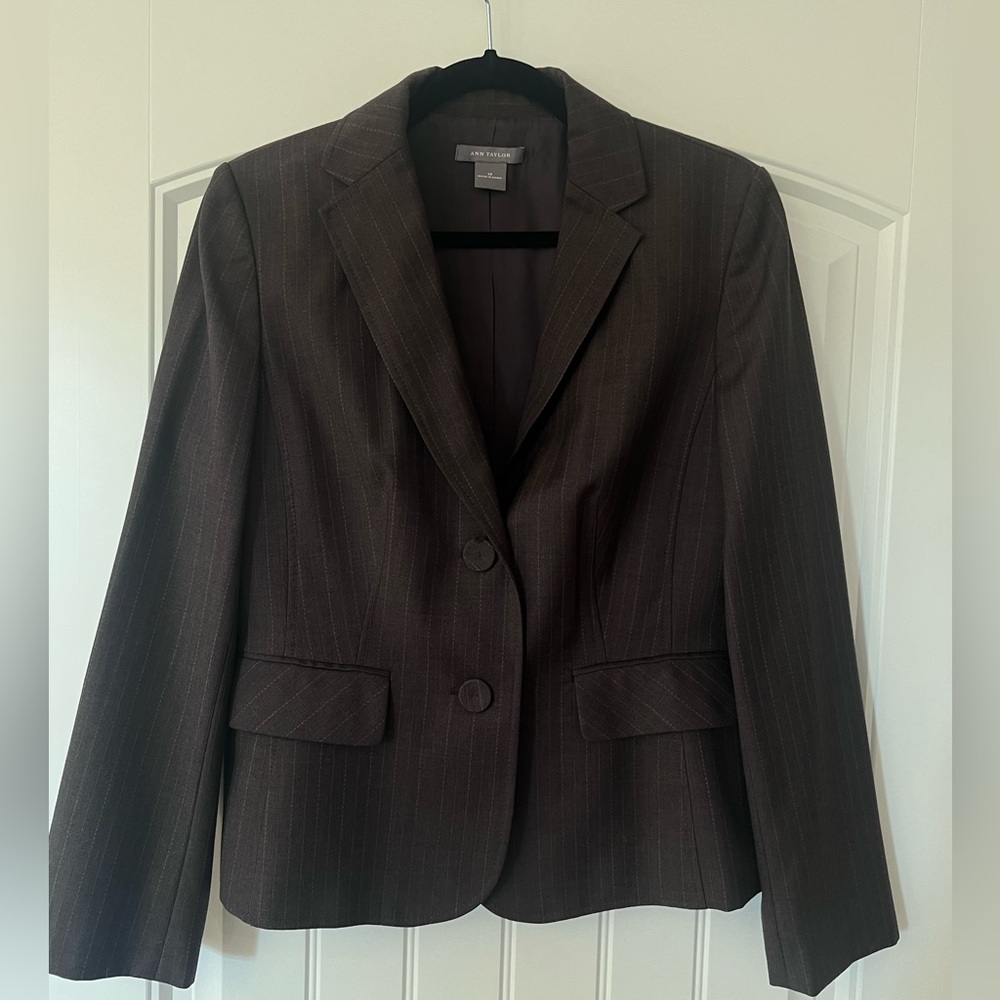 Gray pinstripe Ann Taylor pant suit